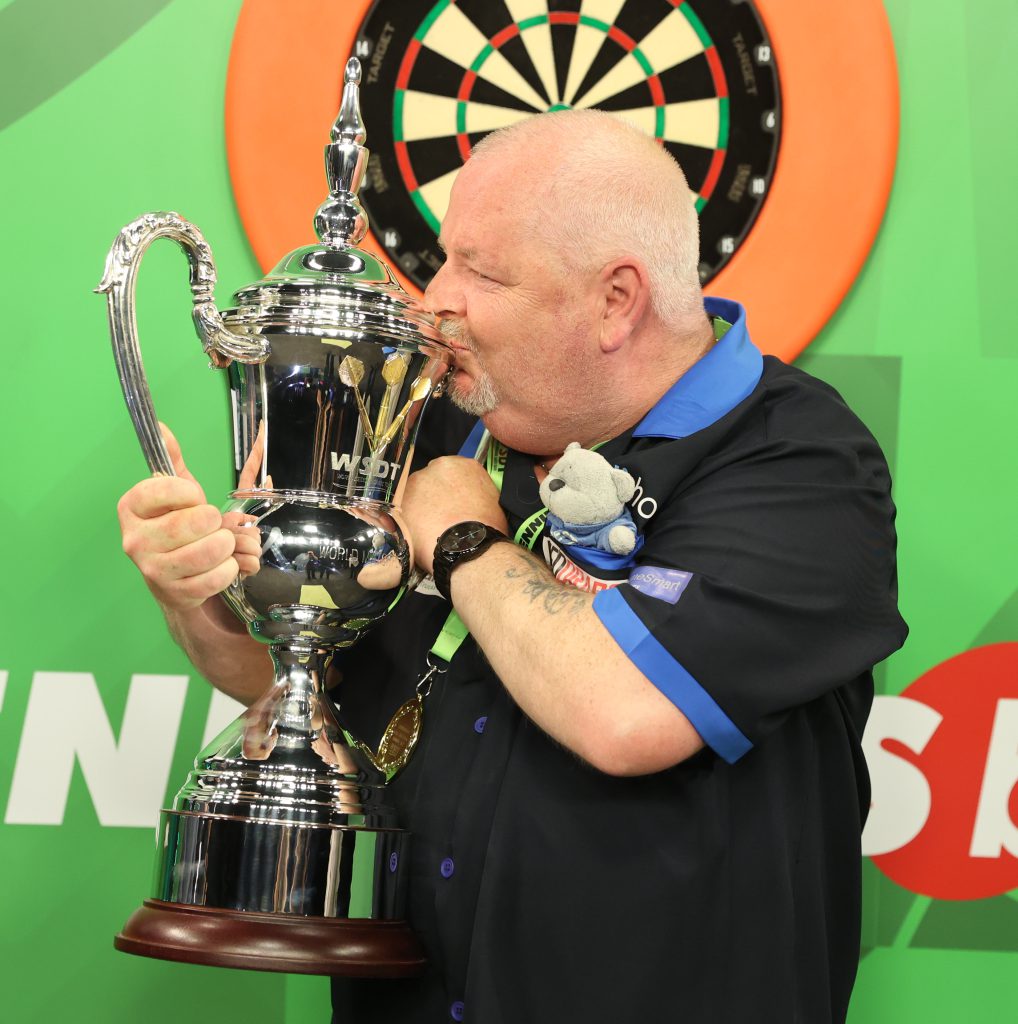 Thornton Crowned Again | Darts World Magazine