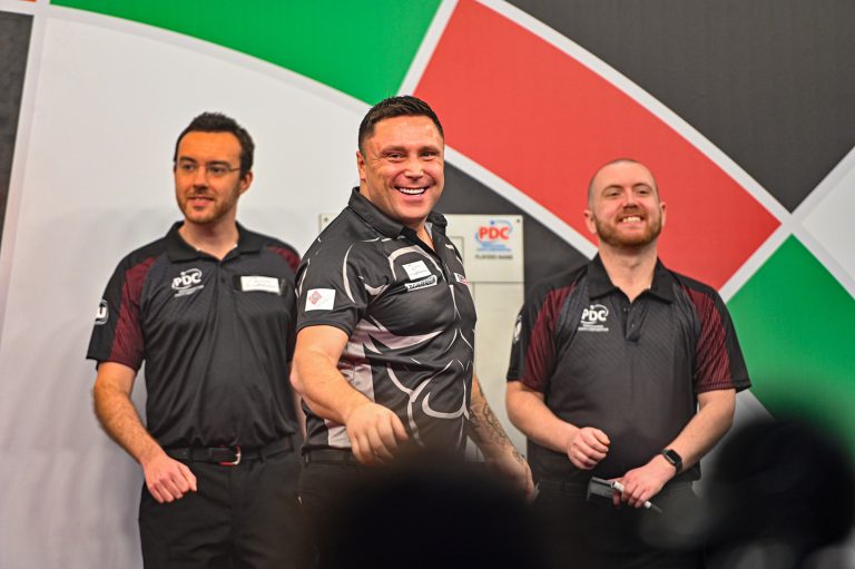 PDC Stars Shine at Bahrain’s Bow