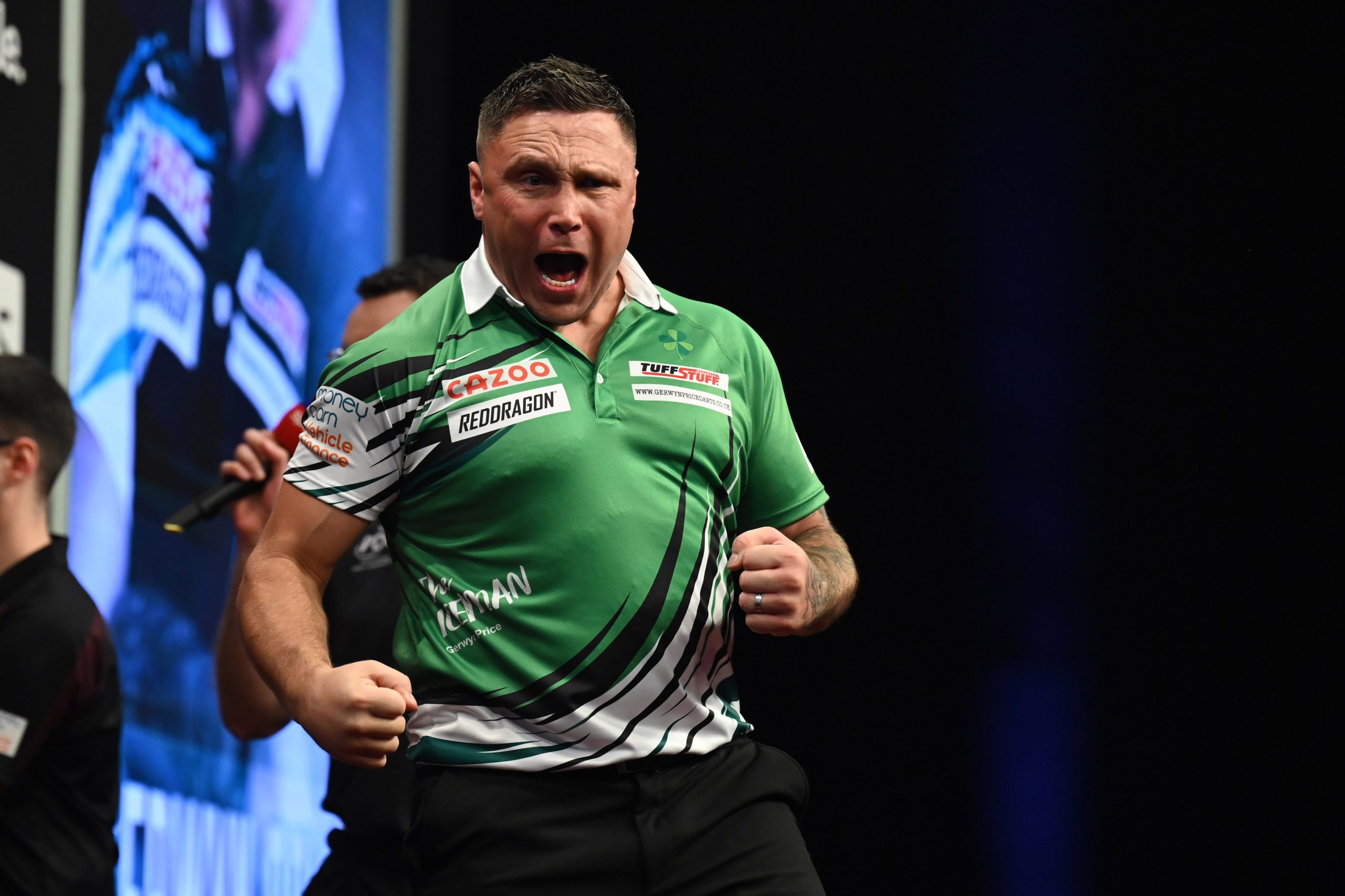 Dublin Welcomes Premier League Darts Night 7