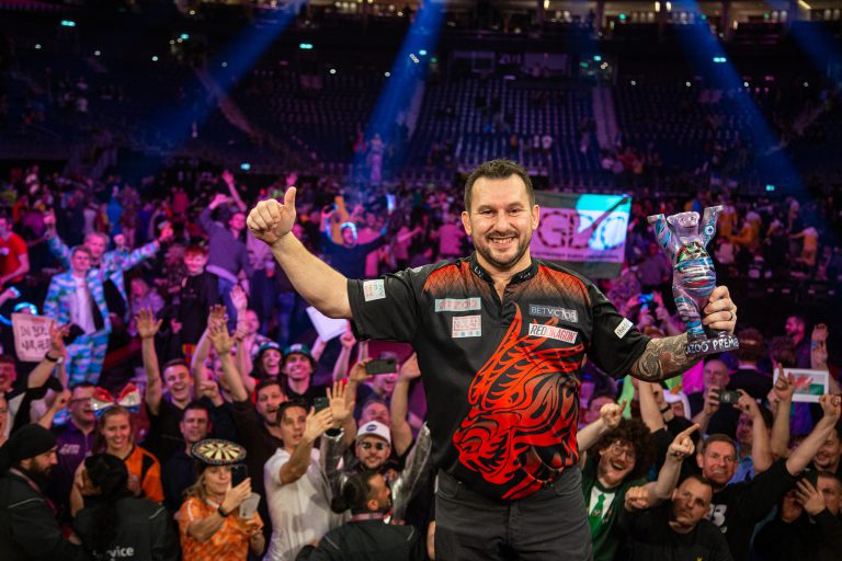 Clayton Closes In On Play-Off Places