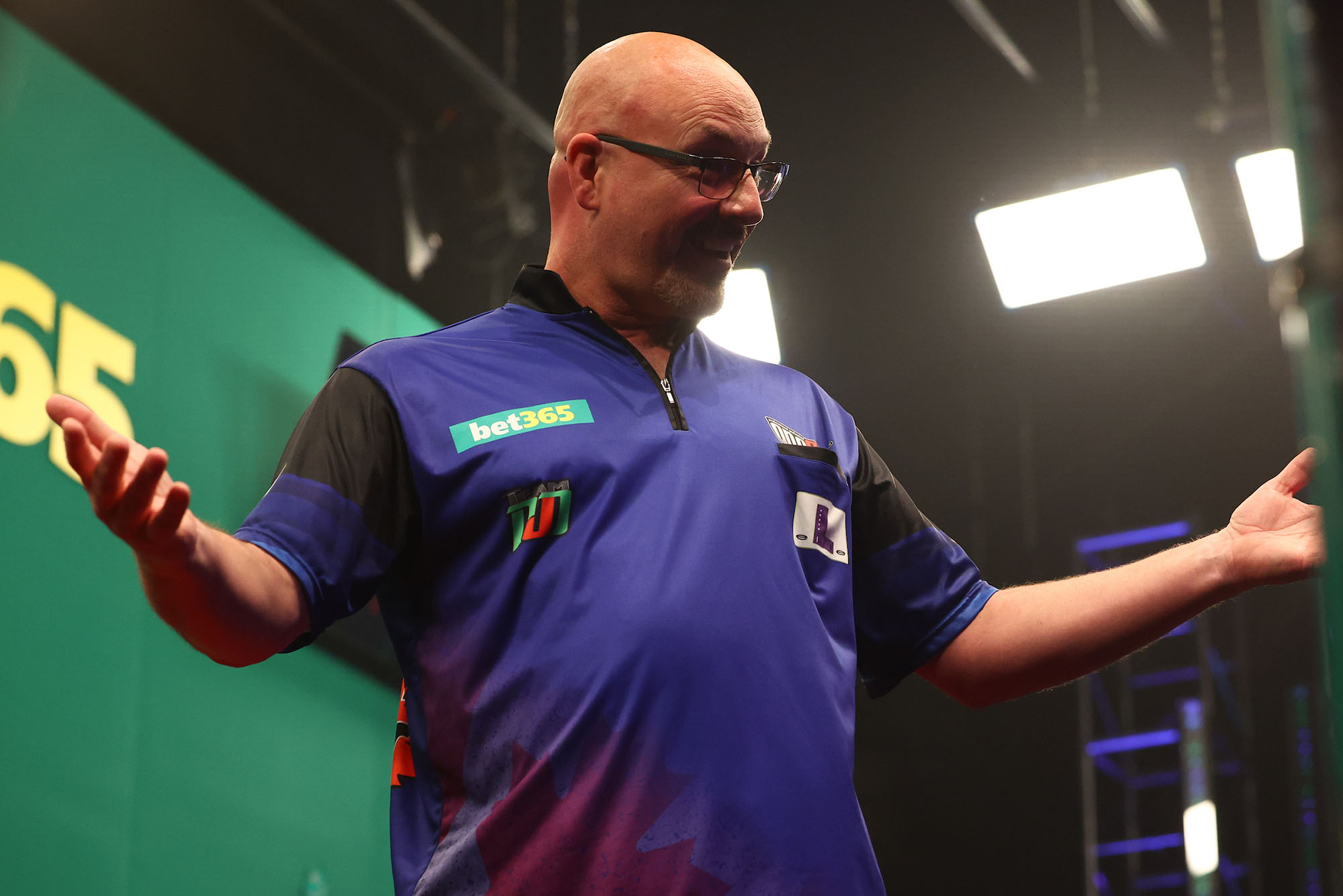 Long Shocks Champion Smith | Darts World Magazine