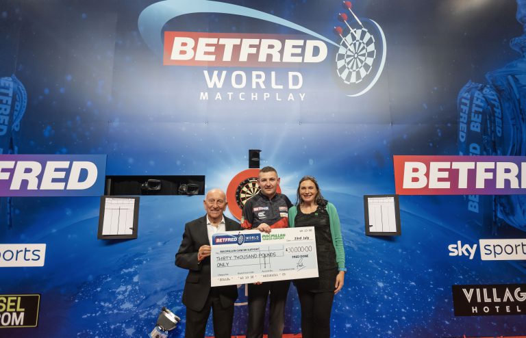 Betfred Matchplay Raises £30,000 for Macmillan