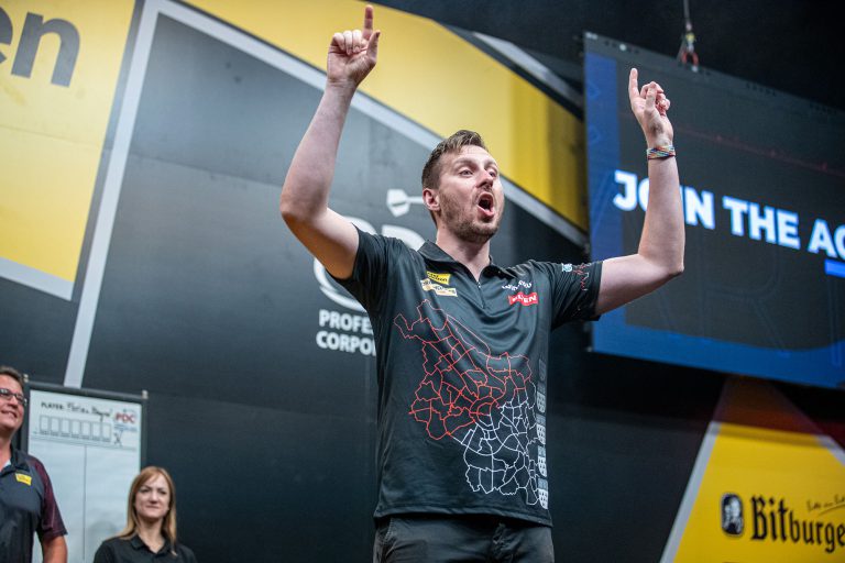 Hempel Heads to Ally Pally As Quartet Qualify