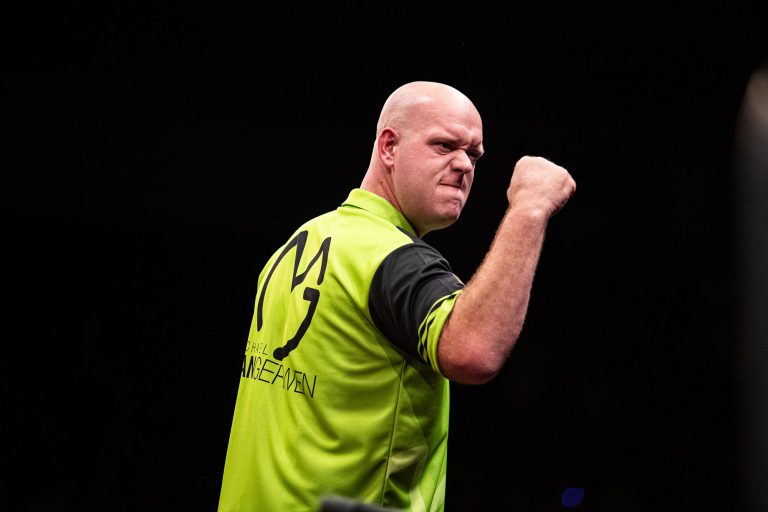 MVG Overcomes Razzmatazz