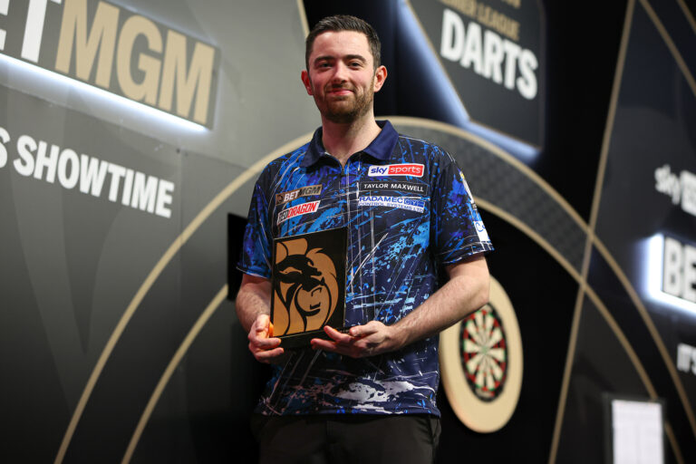 Humphries Scores Premier League Double In Nottingham