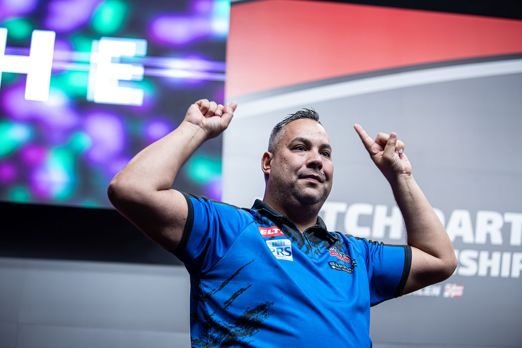 Wenig Gunned Down By Wattimena as Home Darts Star Misses Out