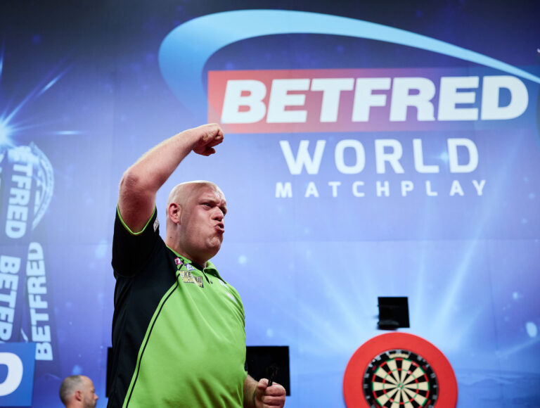 Van Gerwen and Humphries to Collide in World Matchplay Final