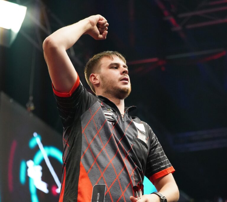 Taylor Downs Barneveld in German Darts Championship