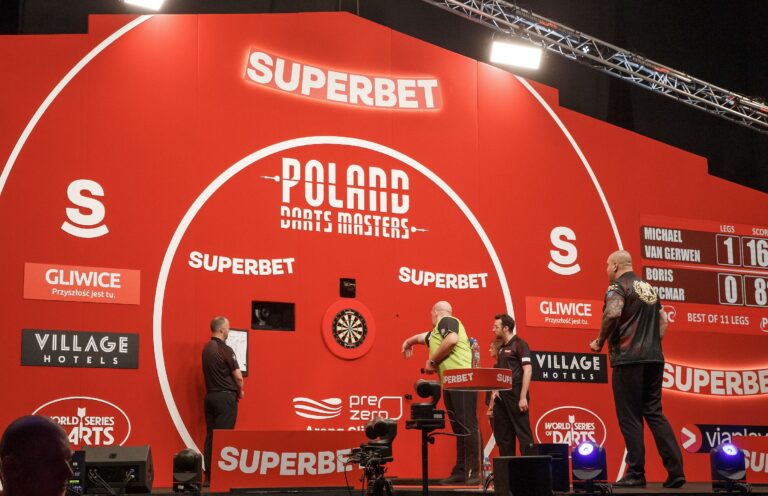 Superbet Extends Poland Darts Masters Support