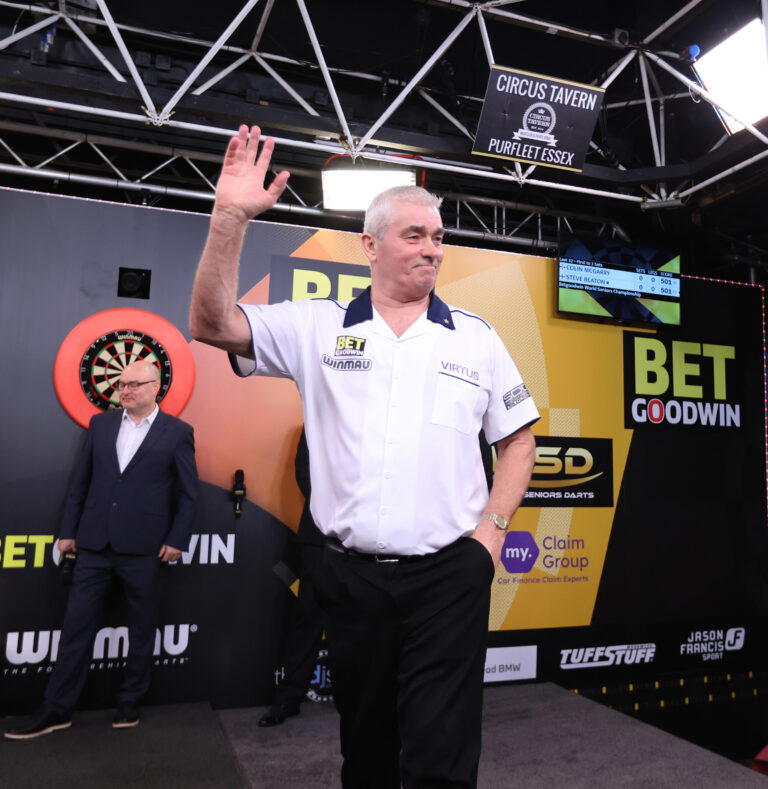 World Seniors: Beaton and Fitton Debut in Style as King Falls