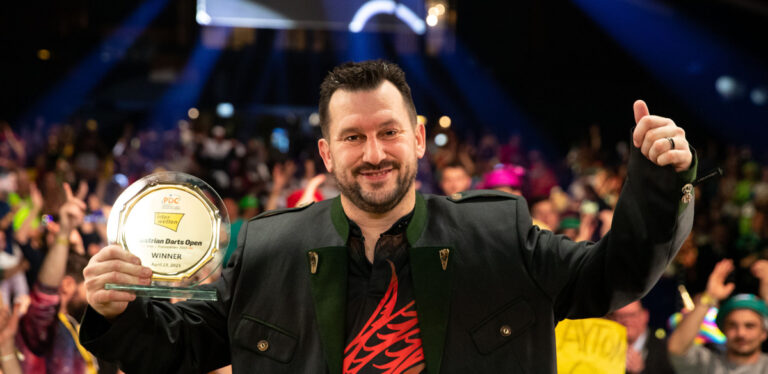 Graz Champion Clayton to Defend Against Wattimena
