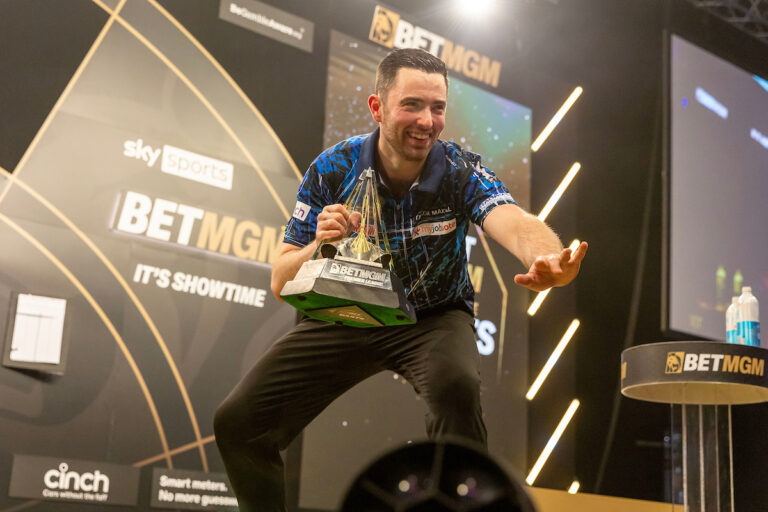 Humphries Overcomes Littler to Seal Triple Crown
