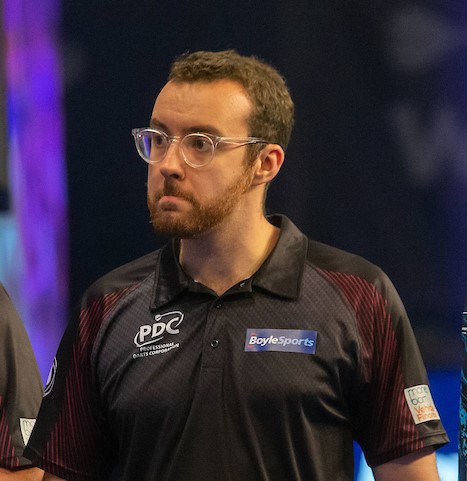 Injury, Escape and Queen: Ware and Woody Do Tops and Tales