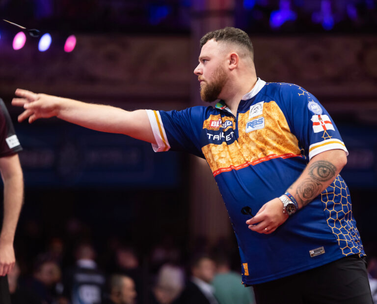 Rocky KO’s Smudger Smith in Blackpool Bout