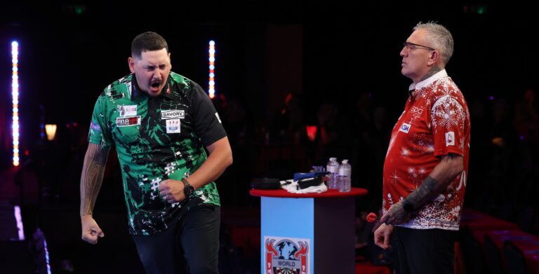 Lakeside 2025: Antipodean Guns Blaze as Robb and Smith State Intent