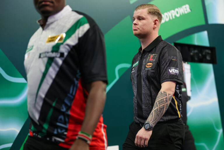 Ally Pally 2026: Belgian Collapse Complete as De Decker Crashes Out