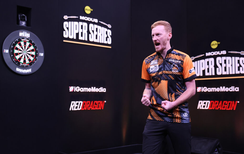 Tom Sykes, Darts Player, England, MODUS Super Series, 2025