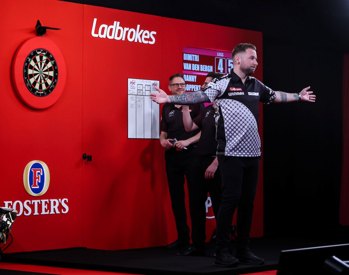 UK Open 2026: Noppert’s  Nine and Van Veen Falls in Round 4