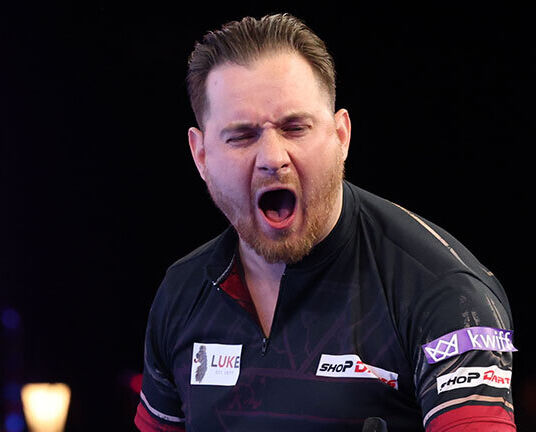 Groeneveld Grabs Dominant Darts Double in the Faroe Islands