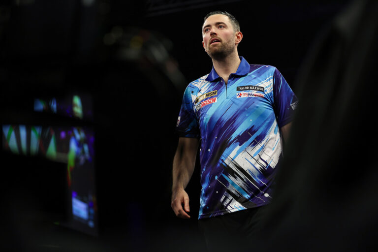 Premier League Stars Sign-Off In Sheffield