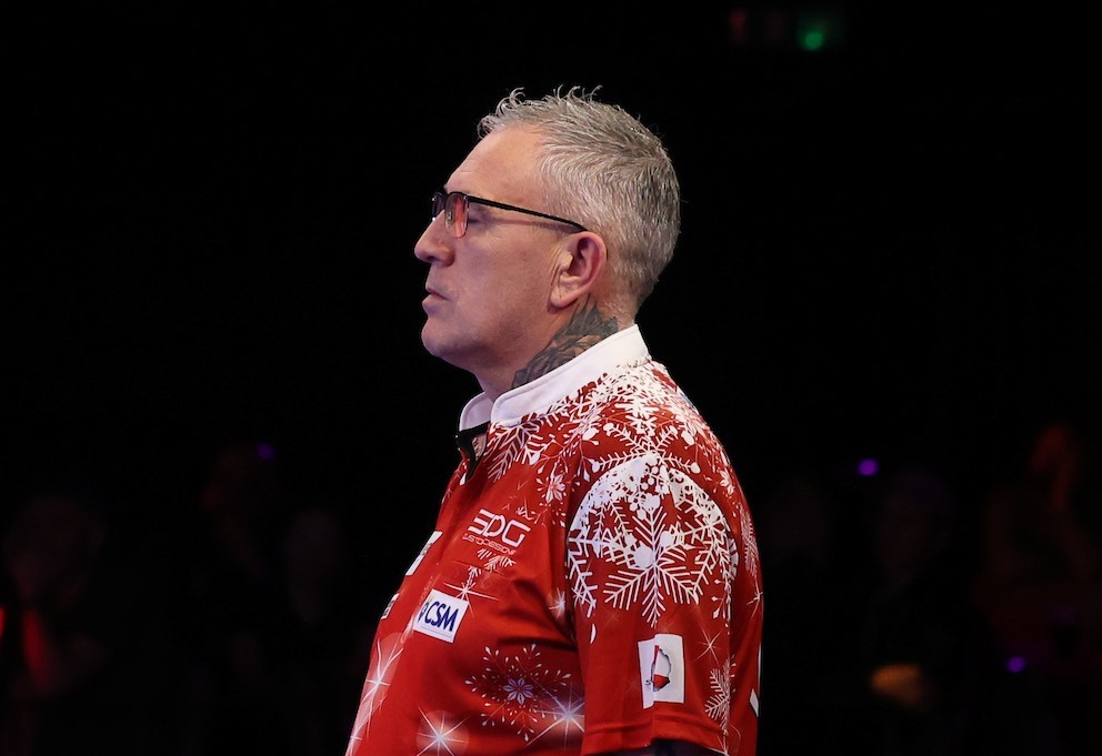 Duff Dominant at Super Series Darts But Missing One Piece of the Jigsaw