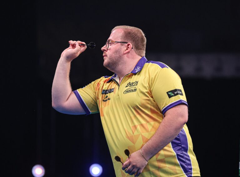 Oskar Lukasiak. Darts Player, Sweden, PDC, World Cup of Darts 2026