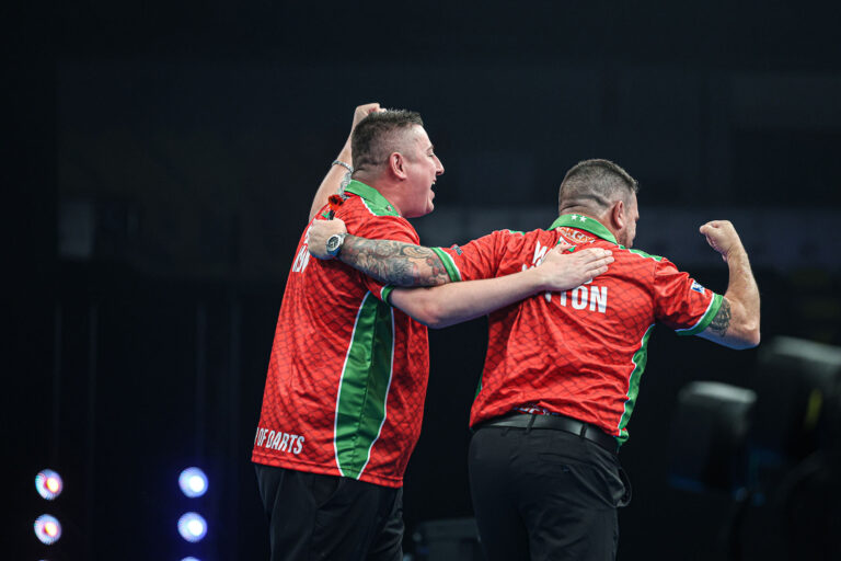 New Wales Pairing Impress as Australia Stumble in World Cup Openers