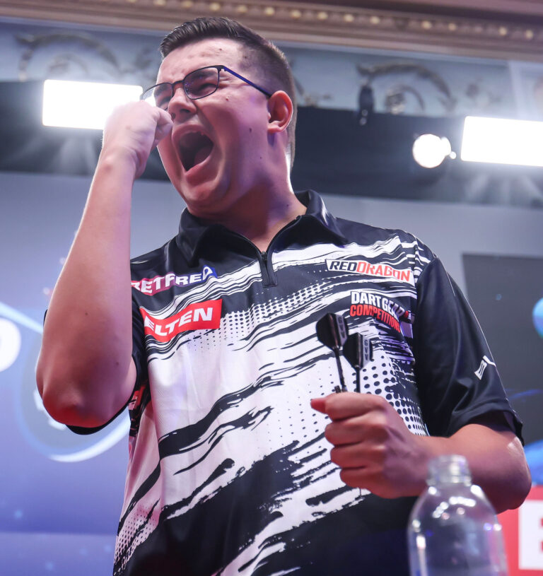 Van Veen Denies Nijman in Sudden-Death Classic