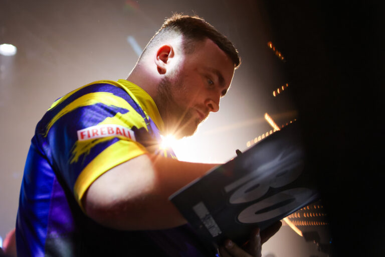 2026 bet365 US Darts Masters final matchup between Luke Littler and Luke Humphries at the Theatre at Madison Square Garden in New York City. (Photo by Tom Horak/PDC)