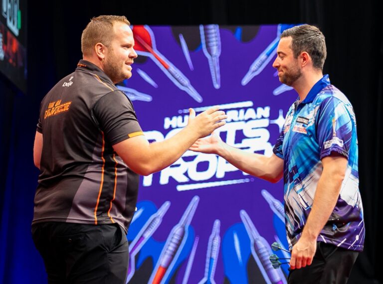Dirk van Duijvenbode Stuns Humphries as Anderson Shines in Budapest