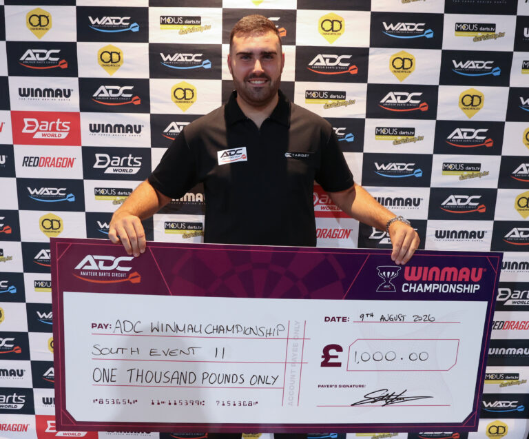 Drayton & Crook Take Final Titles at ADC Winmau Championship South