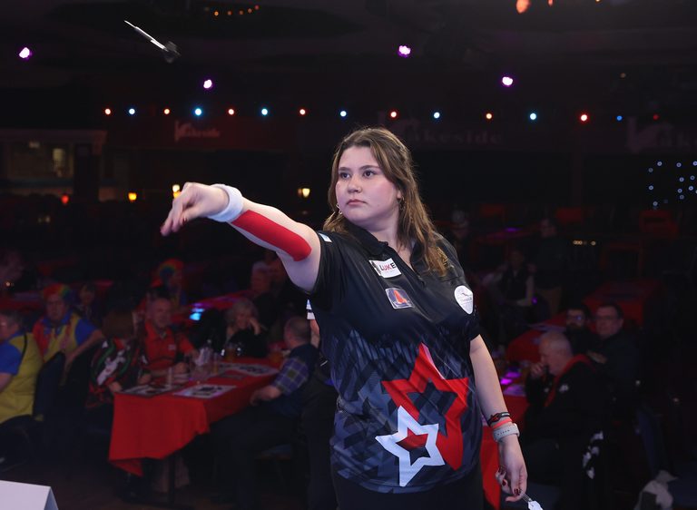 Emine Dursun during the WDF Lakeside World Darts Championship at Frimley Green, Surrey, 2/12/2025