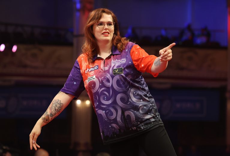 Noa-Lynn’s Perfect Repost: 9-Darter From MODUS Super Series Debutant