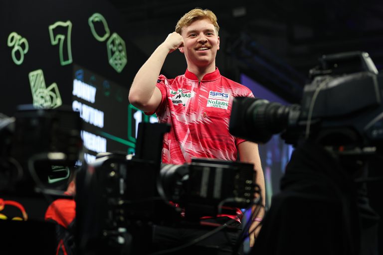 Crabtree Halts Littler to Earn World Youth Final Spot