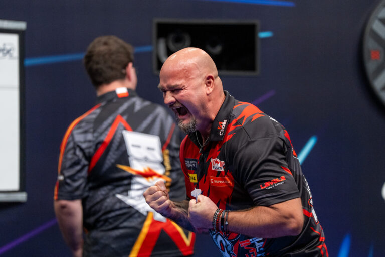 Sedlacek Stays Alive and Bellmont Makes History at Swiss Darts Trophy