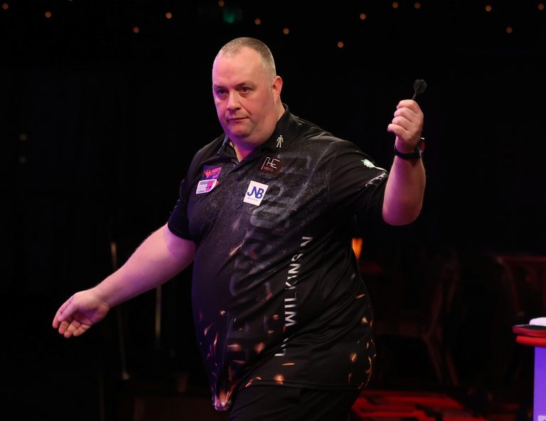 Wilkinson Leads England Into Europe Cup Semi-finals